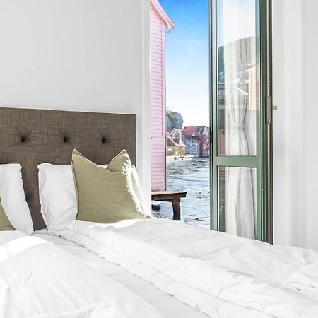 ברגן Ocean-View Haven: Take A Swim From Your Window! מראה חיצוני תמונה